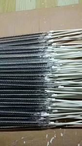 Carbon infrared lamp